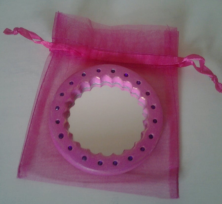 Pink compact size Mirror