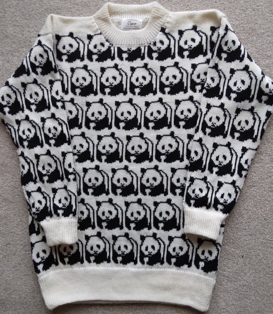 Panda jumper with an all over design