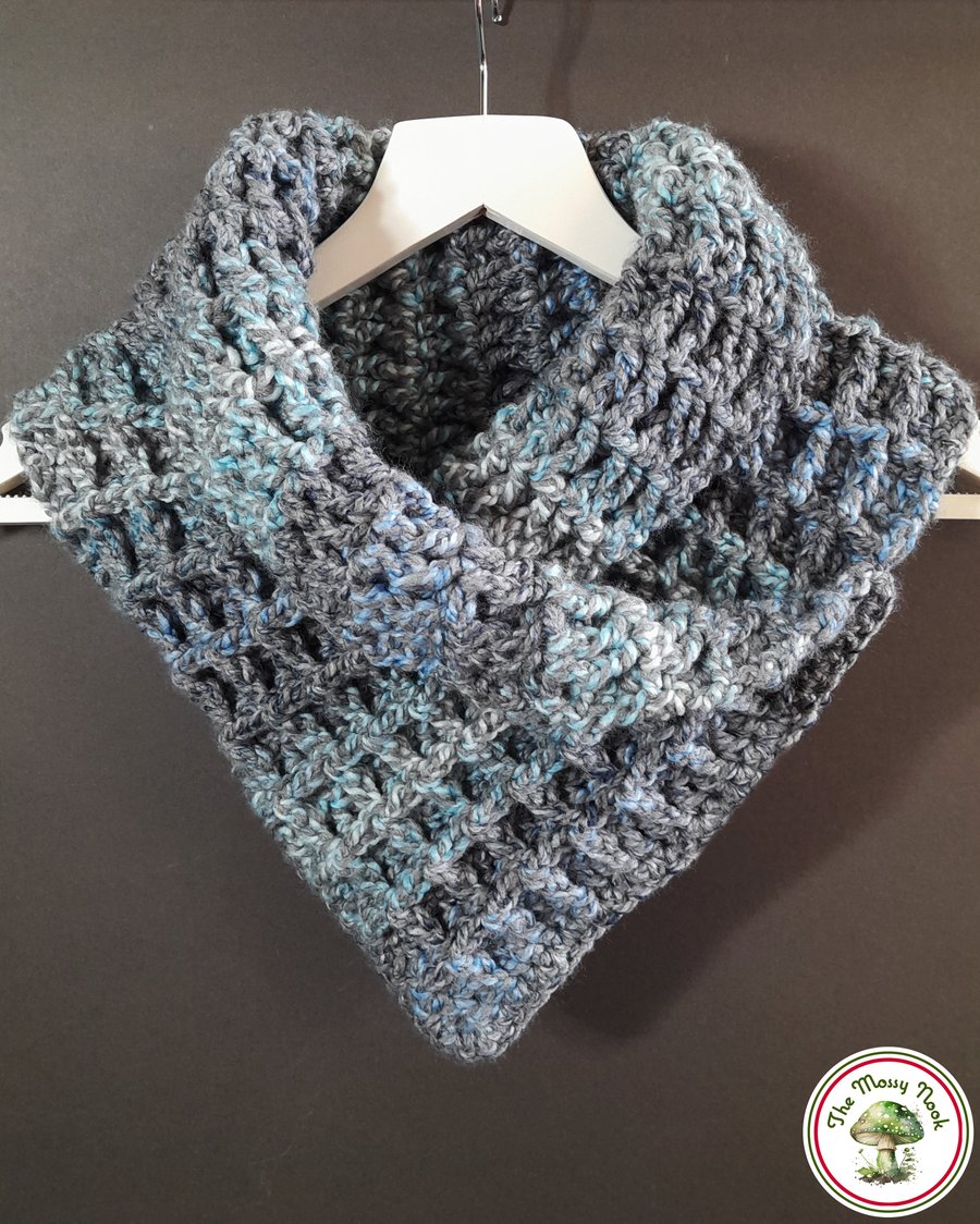 Chunky Waffle Neck Warmer. Cosy and Warm. Handmade Crochet. Blue, Grey, Silver.