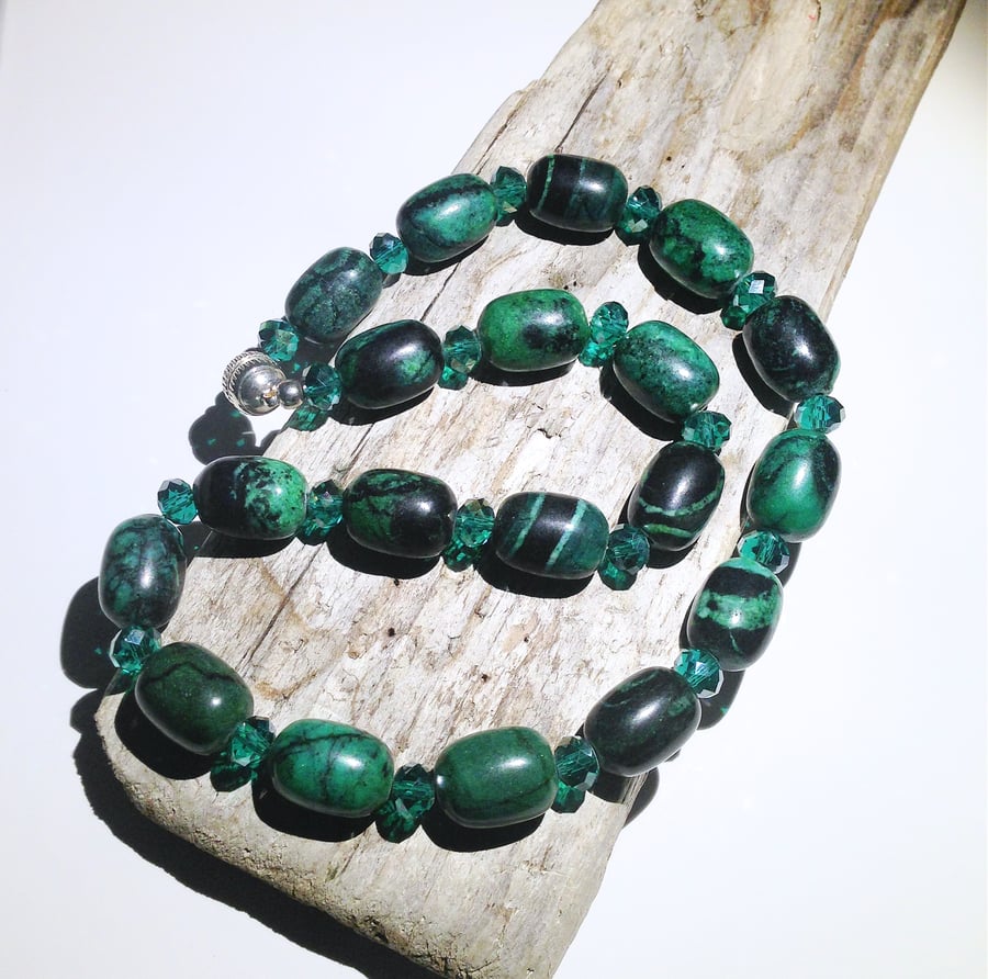 Green Turquioise Gemstone and Crystal Bead - UK Free Post