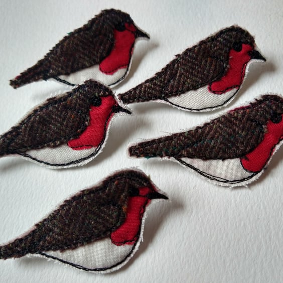Embroidered Robin Brooch