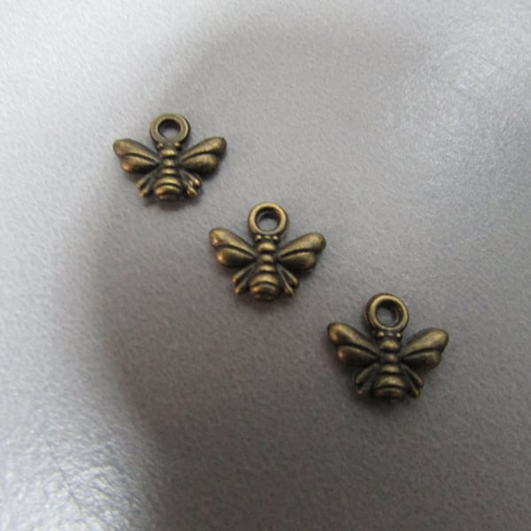 Bronze Bee Jewellery making charm pendant X 3