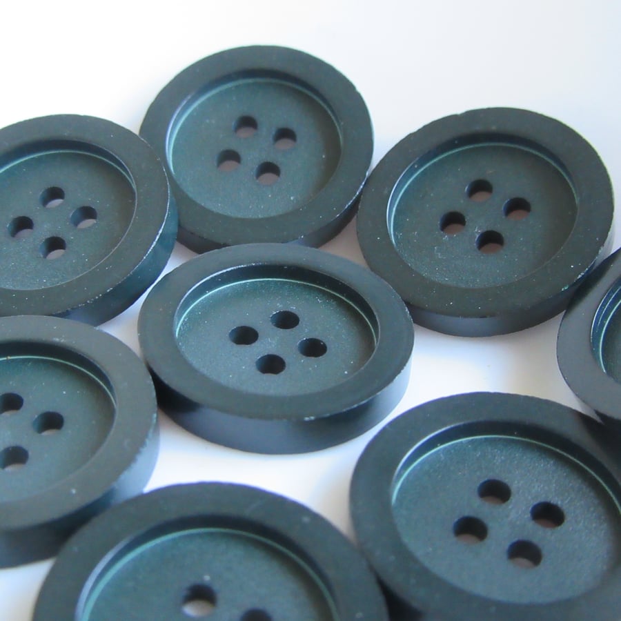 x12 Green Black Chunky Buttons