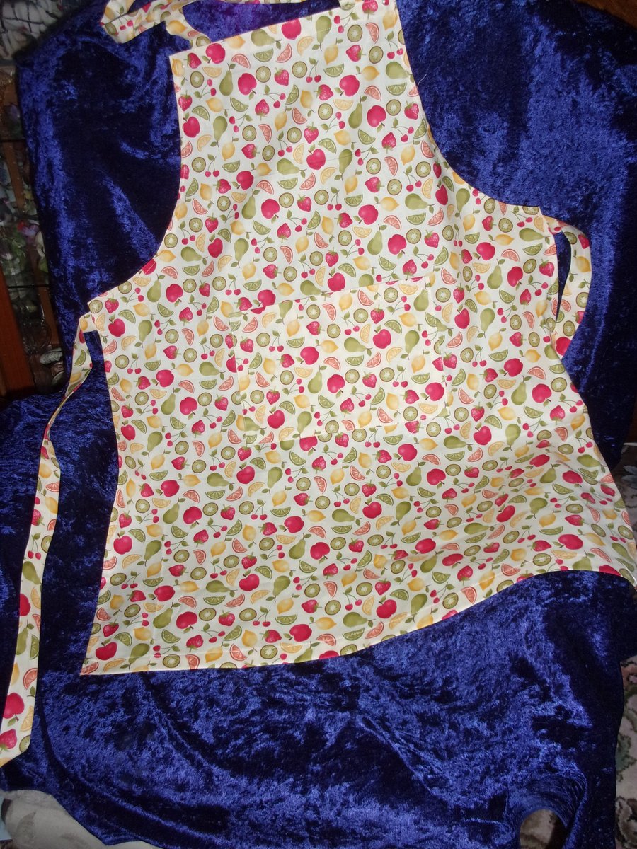 Adult Apron with Citrus & Soft Fruit