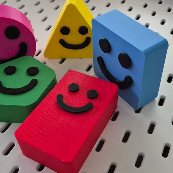 The Shapes, Colourful Set of 5 Smiley Shapes, Toddler Learning, Autistic Toy