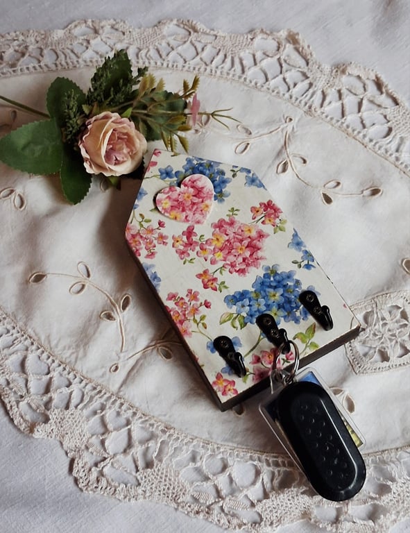 Handmade Wooden Floral Keyholder 