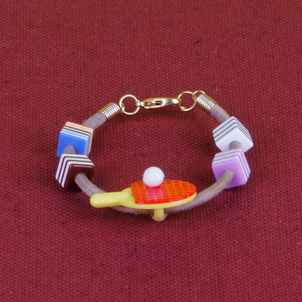 6 - CHILD'S LEATHER THONG BRACELET