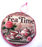Tea time decoupaged log slice wall decoration. - Image 4