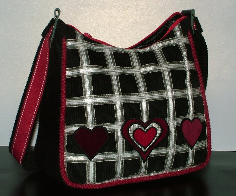  Black, White & Red checked Heart Handbag