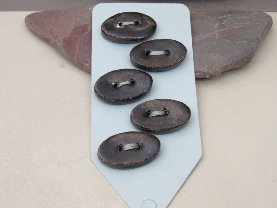 5 Small Oval Dark Earth Ceramic Buttons