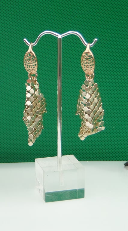 Metallic  rose gold material earrings   