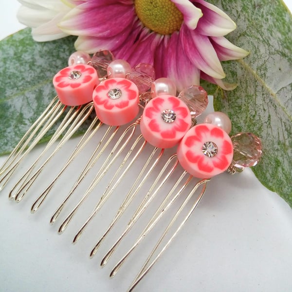 Pink Floral Disc Bead and Pink Pearls Hair Comb, Gift for Her, Hair Accessories 
