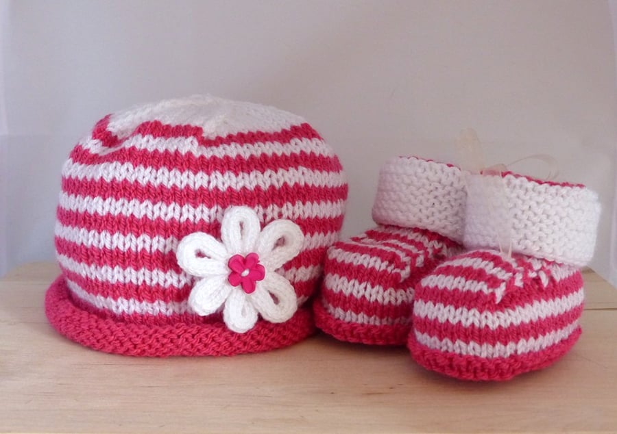 Hand Knitted Hat & Booties