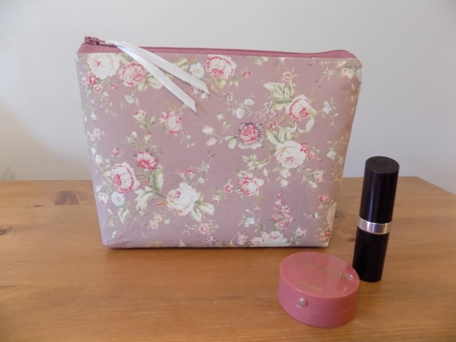 'Vintage Rose' Make Up Bag, Floral Cosmetics Case, Cotton Storage Zipper Pouch