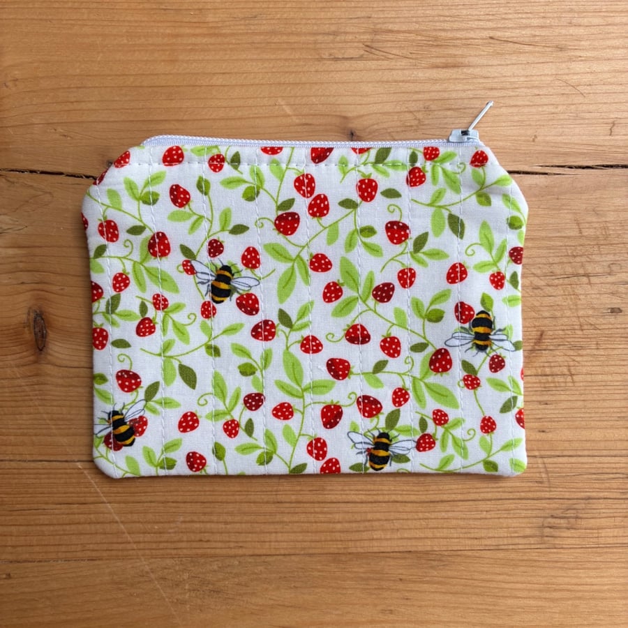 Strawberries And Bees Print Quilted Fabric Midi Purse