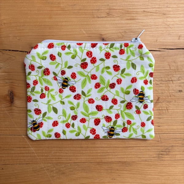 Strawberries And Bees Print Quilted Fabric Midi Purse
