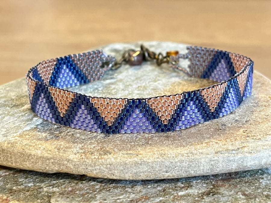 Lilac, blue and copper Southwestern style beaded peyote bracelet 