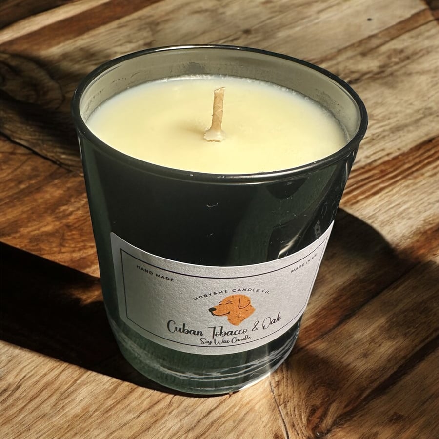 20cl Cuban Tobacco & Oak Soy Wax Candle in Black Gloss Jar