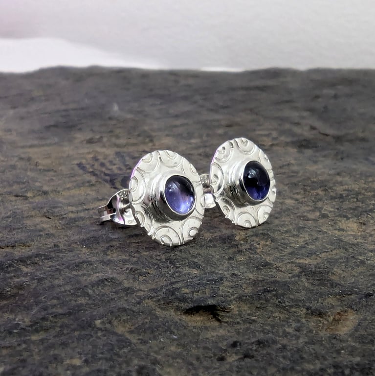 Sterling Silver Iolite Stud earrings: stone
