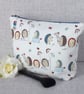 Large zipped pouch, project bag, cosmetic bag, hedgehogs - Image 3