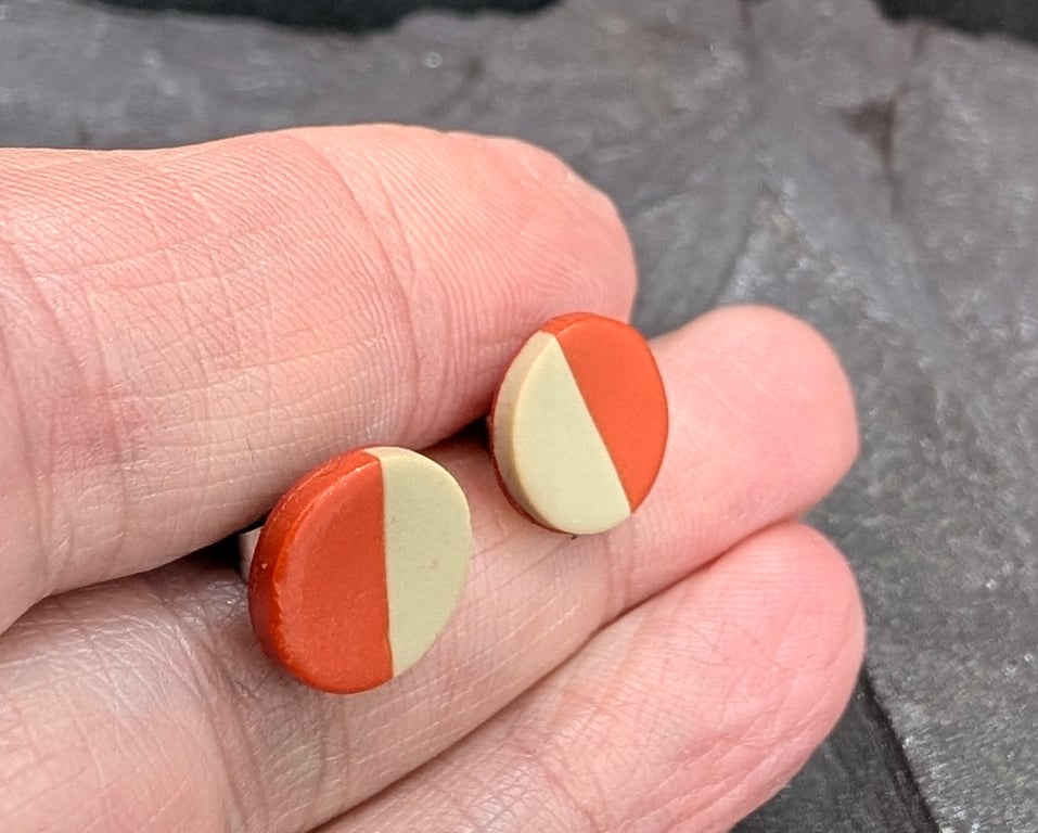 Retro minimalist split circle burnt Orange and cream studs 