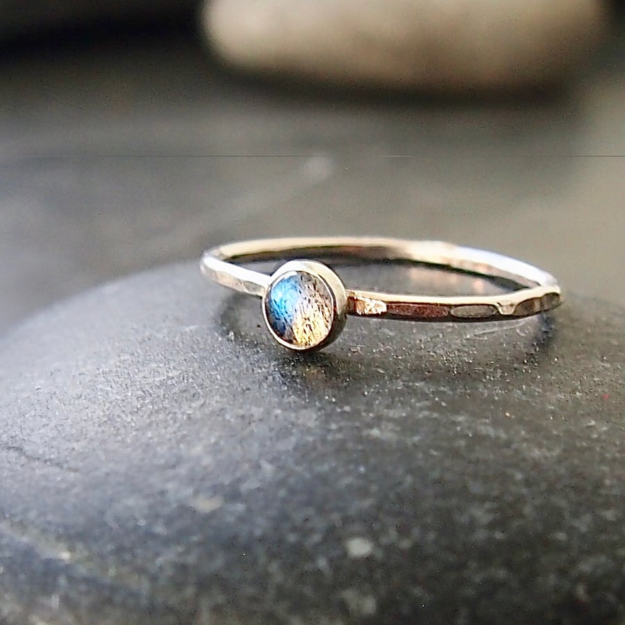 Sterling Silver and Labradorite Skinny Ring