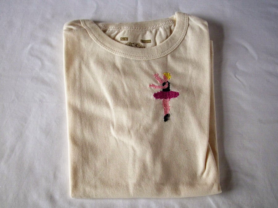Ballerina T-shirt Age 5-6