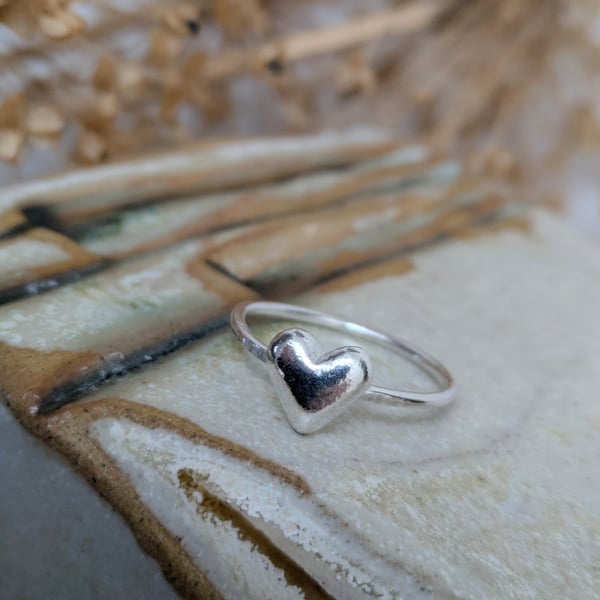 Sterling silver puffy heart ring 