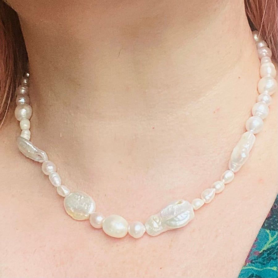 Baroque pearl necklace - ivory - BPBN02