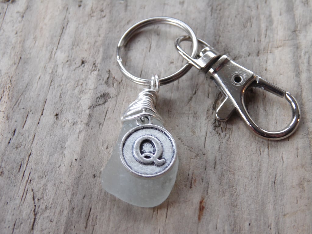Initial 'Q' White Cornish Sea Glass Bag Charm Keyring K642