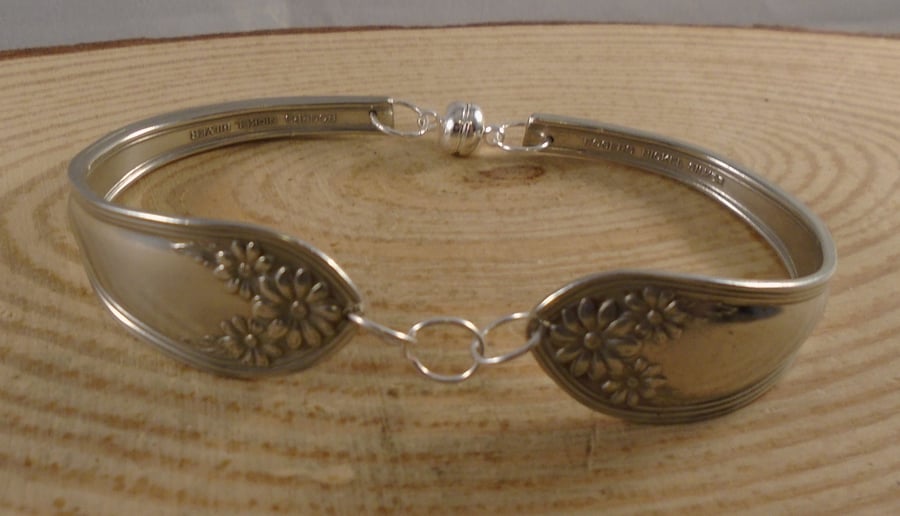 Upcycled Silver Plated Flower Double Handle Bracelet SPBA032102