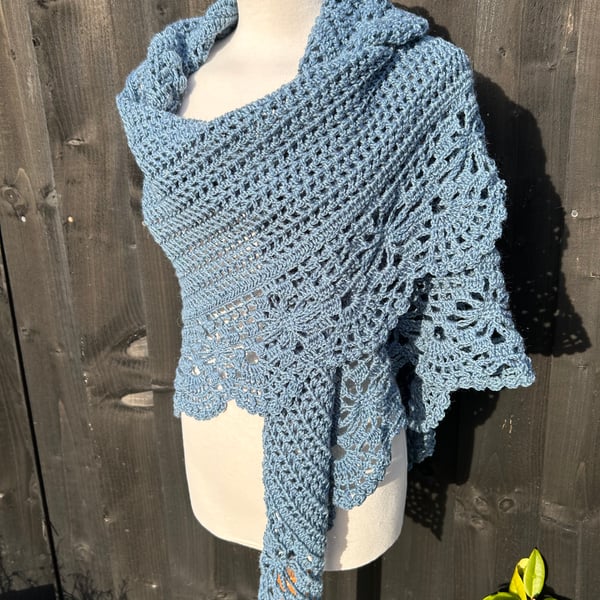 Blue grey alpaca rich lace triangle draping shawl 
