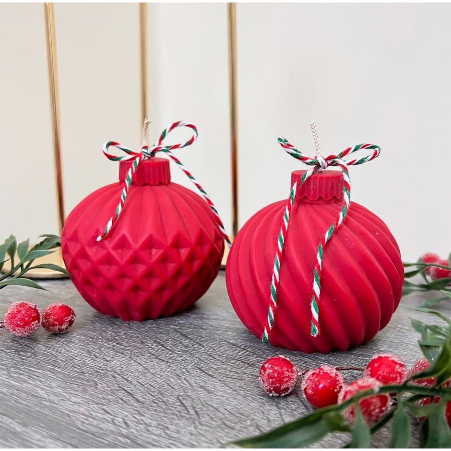 Festive Red Christmas Bauble Candle - Christmas Decoration Bauble Candles