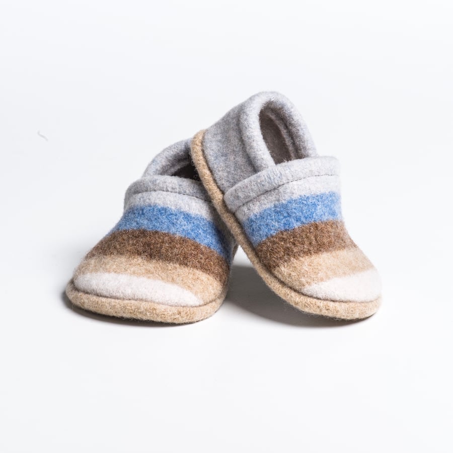 100 % Merino Lambswool Baby Shoes