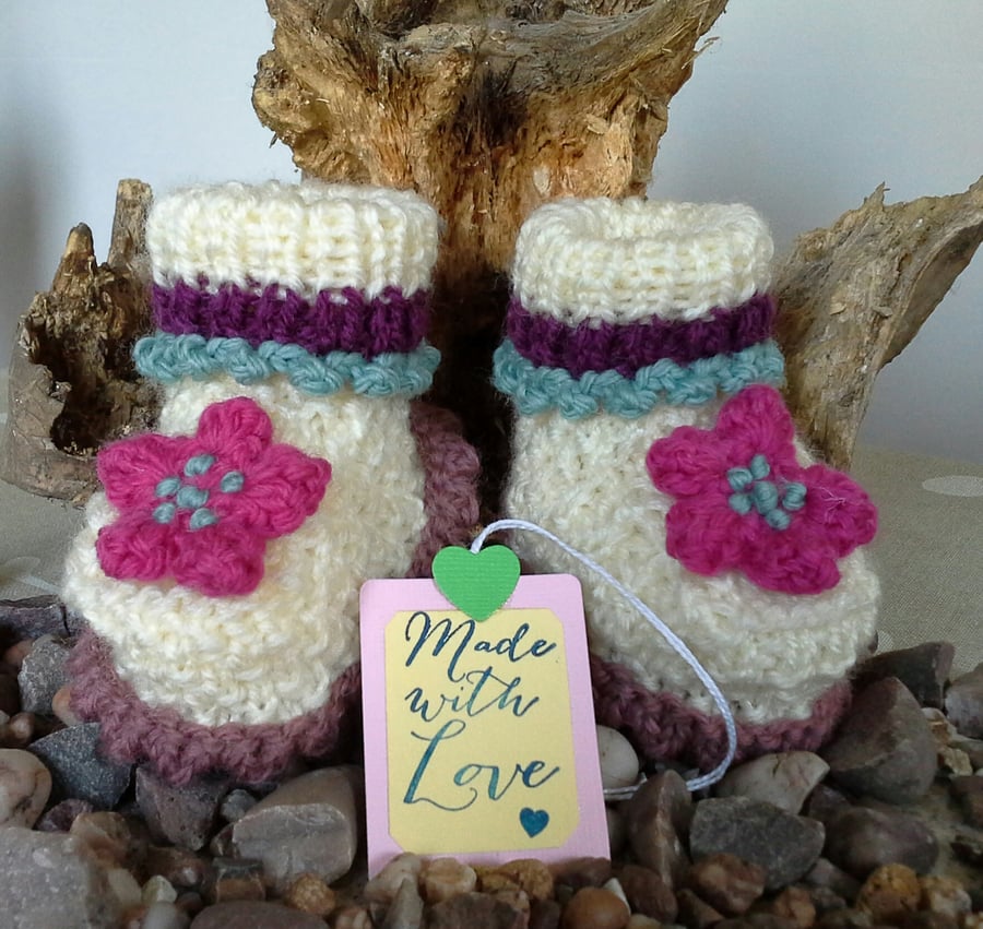 Pure Merino  Wool  'Jeager ' Yarns Designer Girl's Booties  3-9 months size