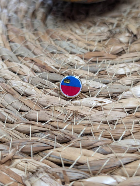 Liechtenstein Flag Map Pin – European Travel Map Push Pin for Wooden Maps