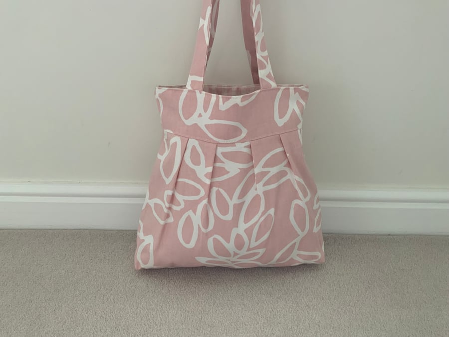 Beautiful Pleated Tote Bag, Patterned Fabric, Hand Bag