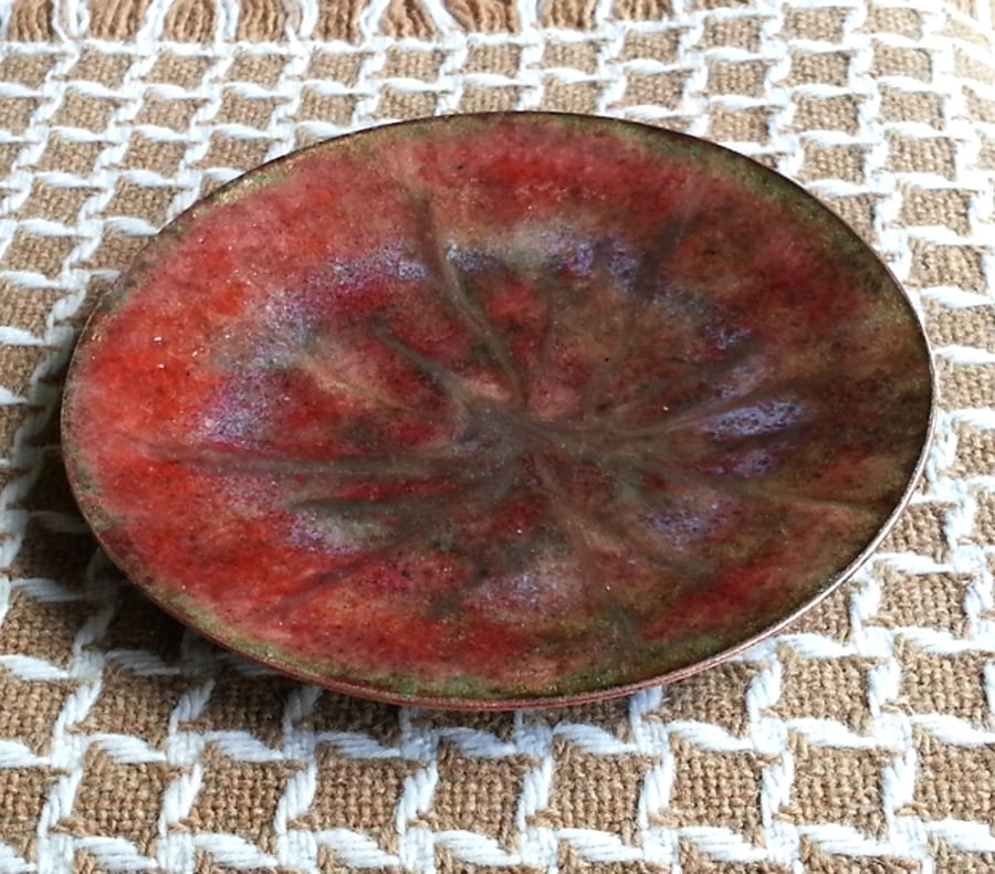 enamel dish - scrolled pale purple and brown over red