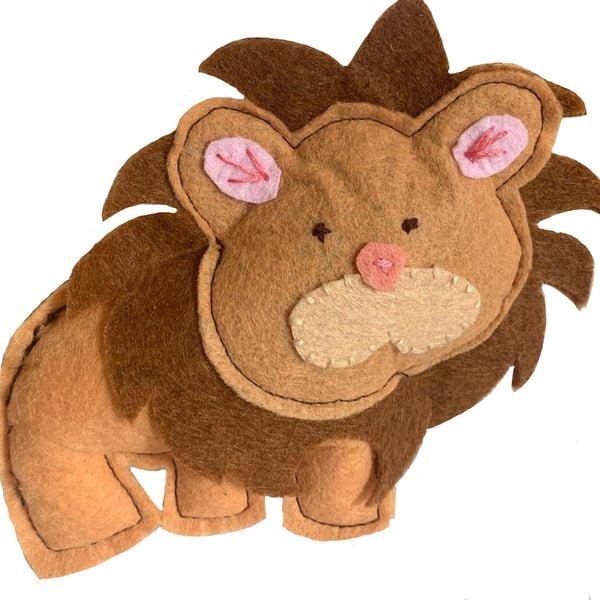 Lion wild safari animal mobile toy pattern, Jungle Christmas hanging ornament