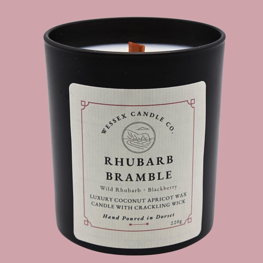 Rhubarb & Blackberry Candle - Rhubarb Bramble - Wooden Wick