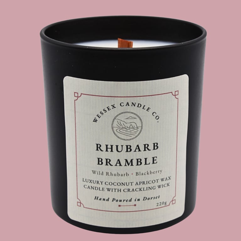 Rhubarb & Blackberry Candle - Rhubarb Bramble - Wooden Wick