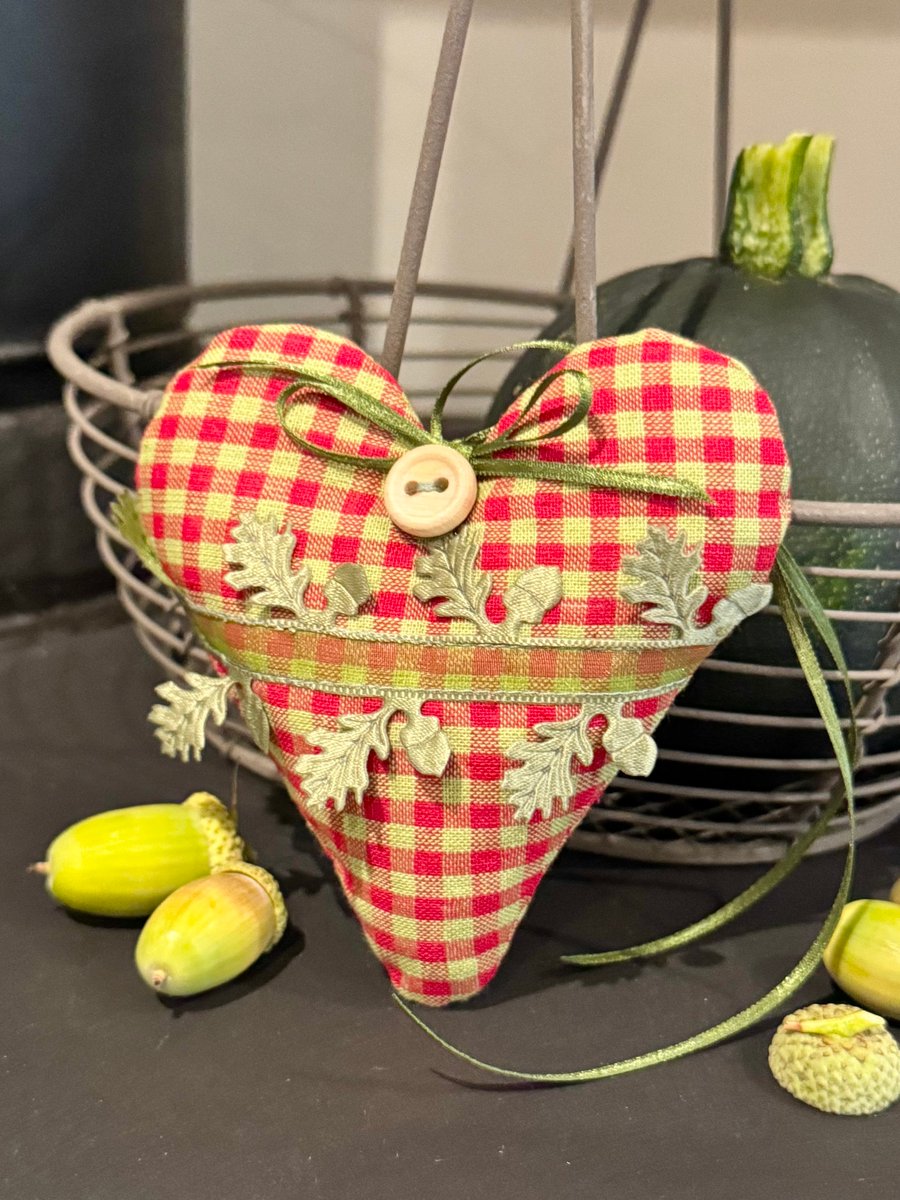 AUTUMN OAK LEAF and ACORN HEART DECORATION - red and green gingham