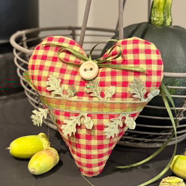 AUTUMN OAK LEAF and ACORN HEART DECORATION - red and green gingham