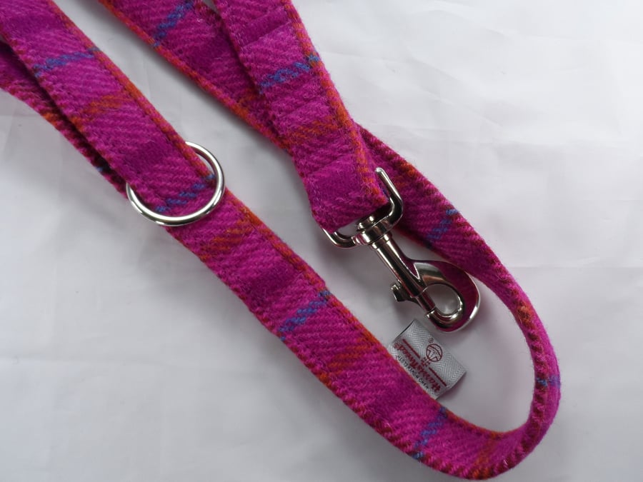 Handmade Harris Tweed Dog Lead - CeriseTartan 