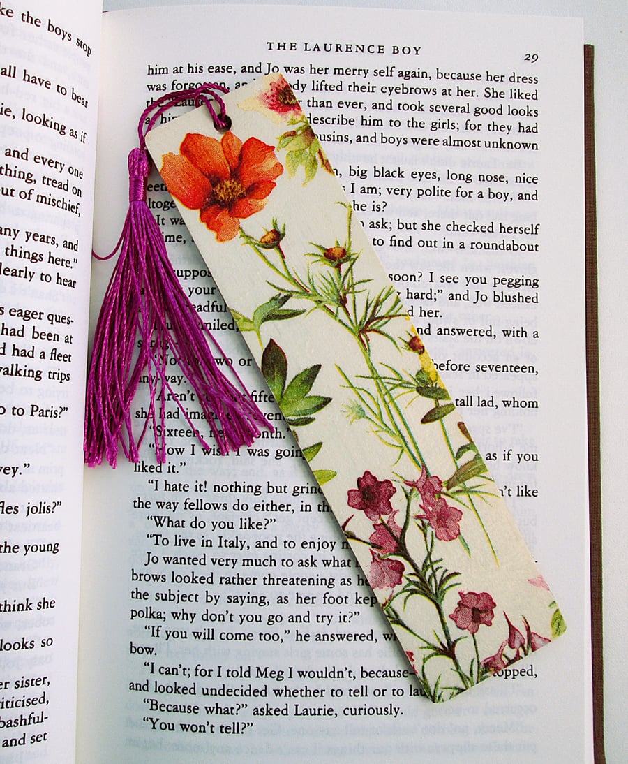 Wild flowers wood decoupage bookmark with tassel