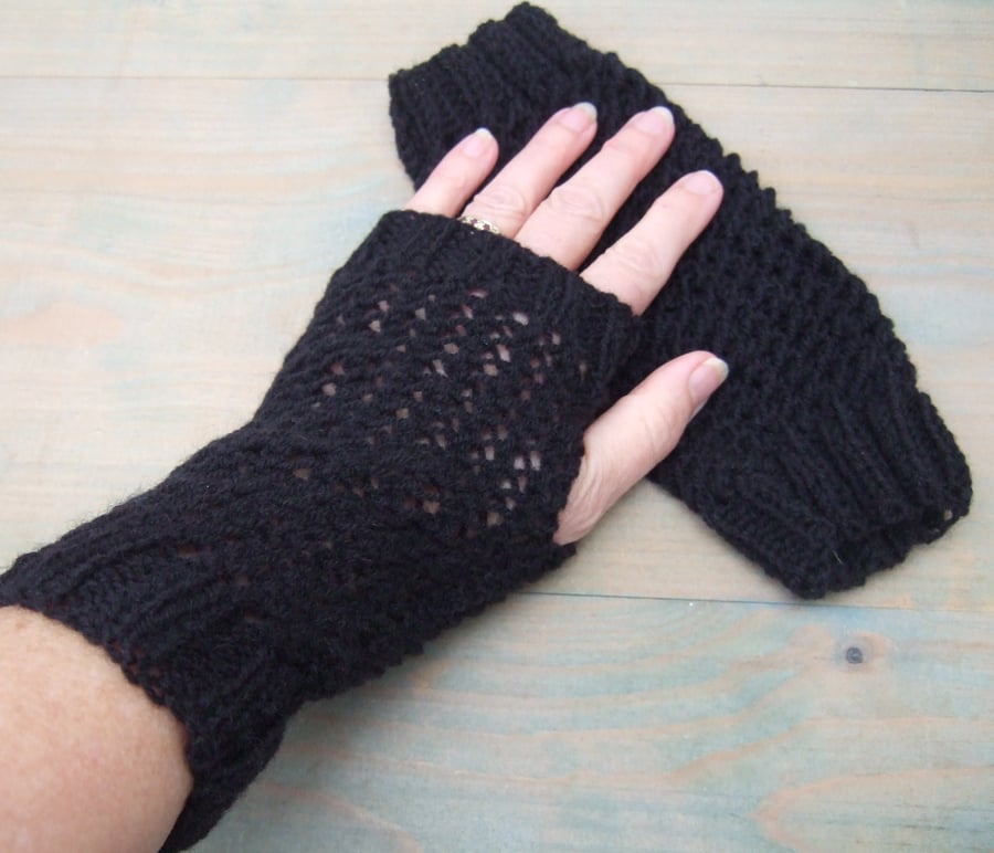 Black Wristwarmers