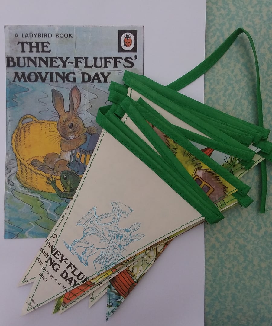Book bunting - Bunney-Fluff