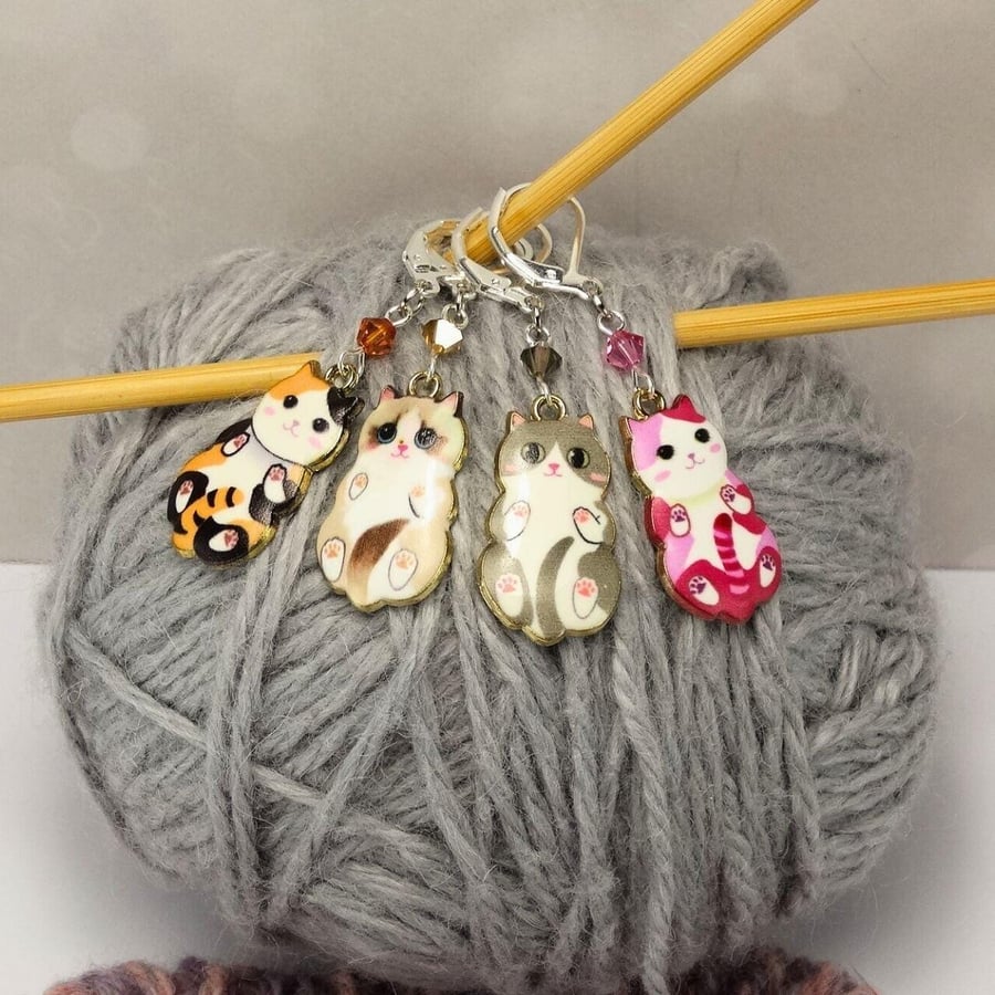 Enamel Cat Stitch Marker Set of 4 with crystal beads - Knitting Or Crochet Optio
