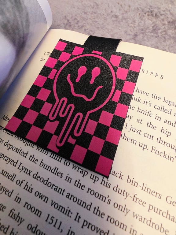 Pink dripping Smiley Face Emo Magnetic Bookmark,Book Lover Gift,personalised