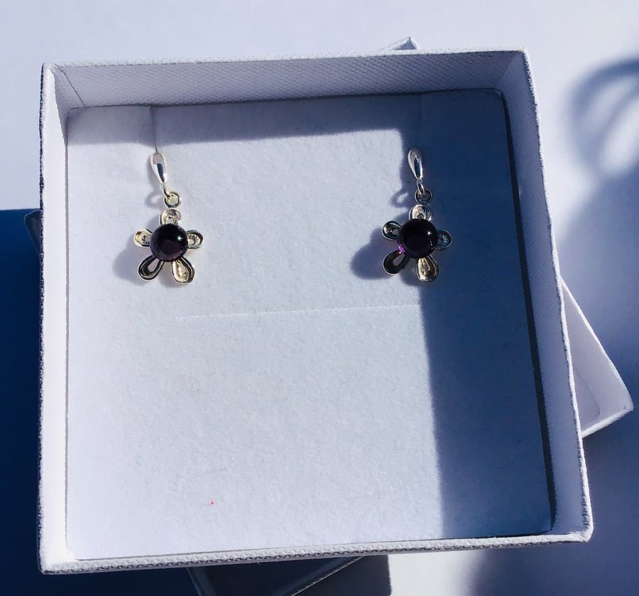 Stirling silver and glass flower earrings 